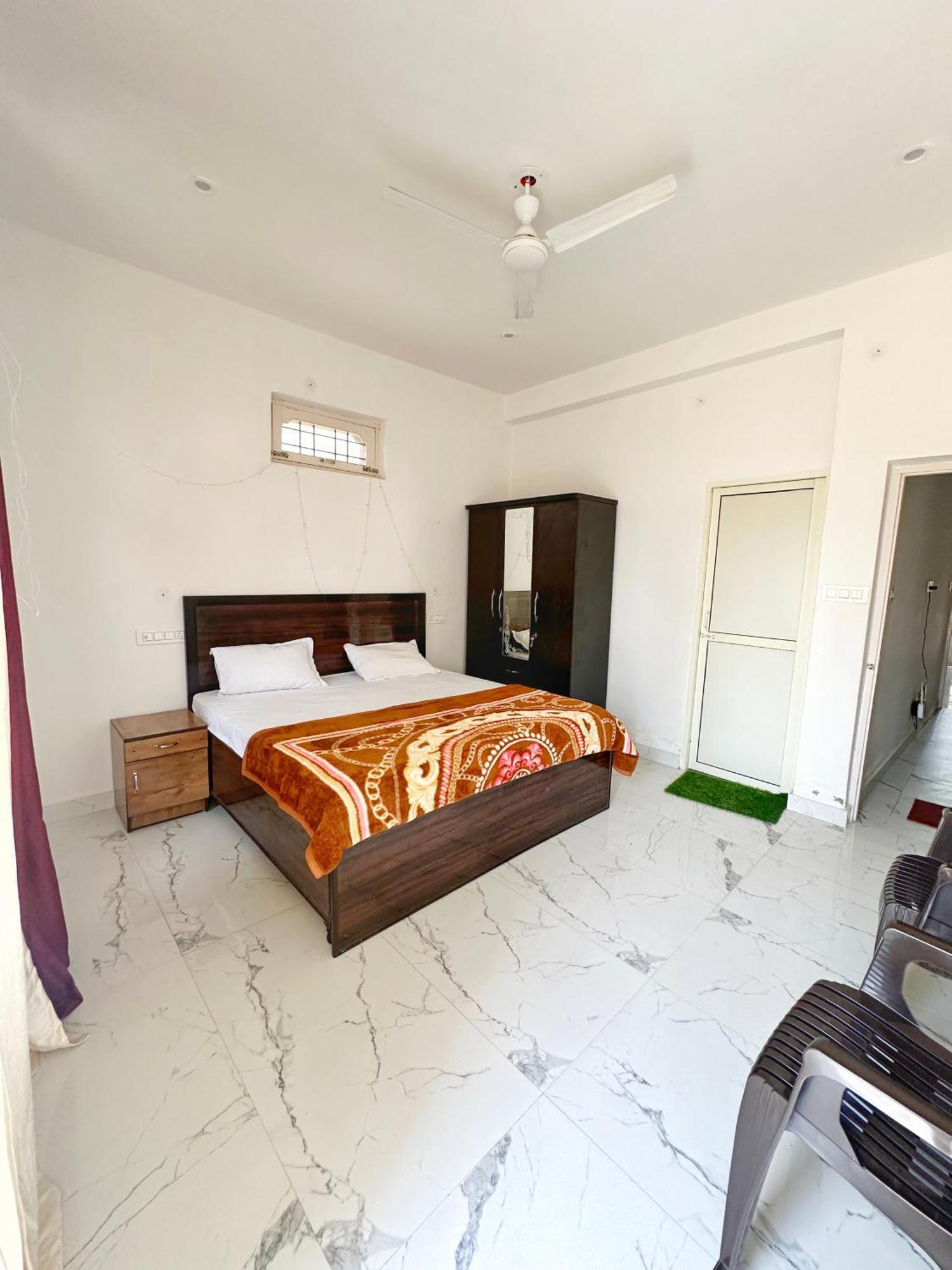 Baseraa Bir - 4Bhk Home Экстерьер фото